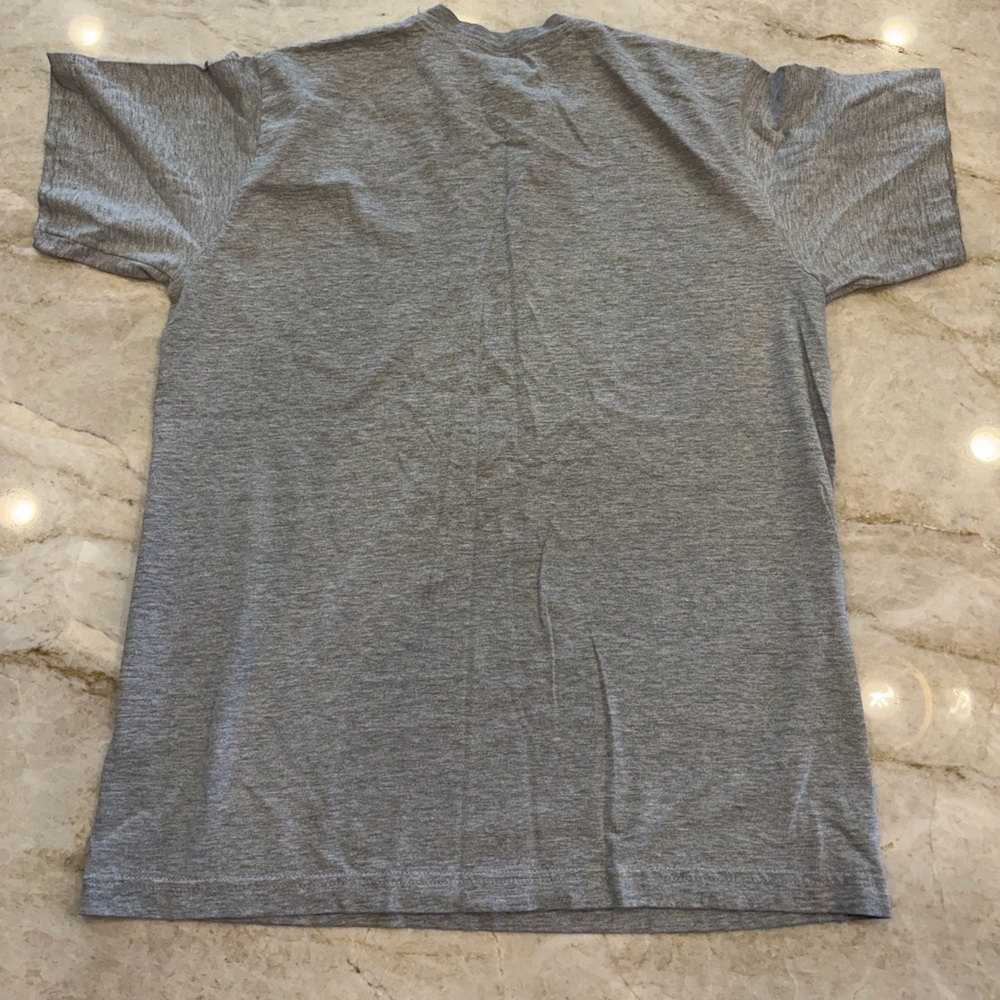 Freshjive Turntable Tonearm Graphic T-Shirt Gray Streetwear Tee L - Picture 2 of 7